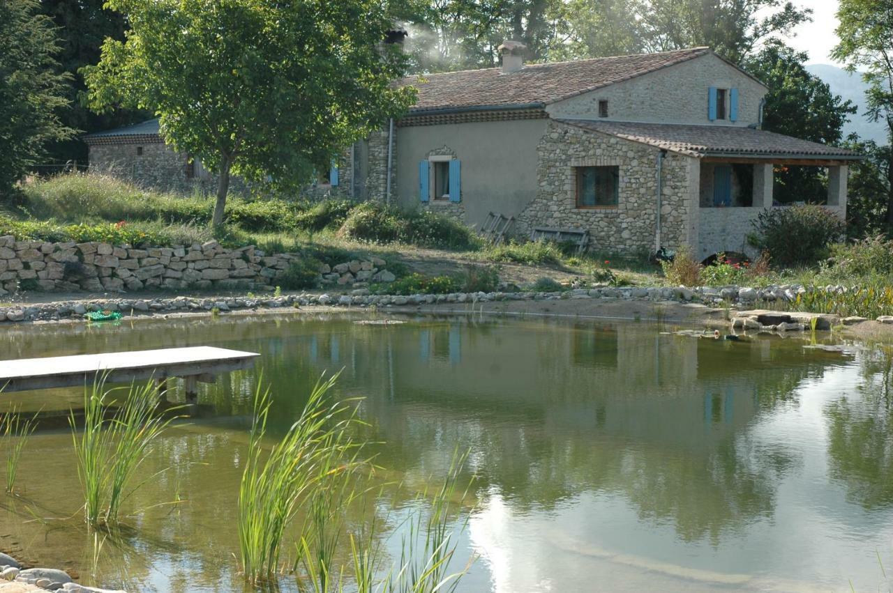 Les Griottes Bed & Breakfast Charols ภายนอก รูปภาพ